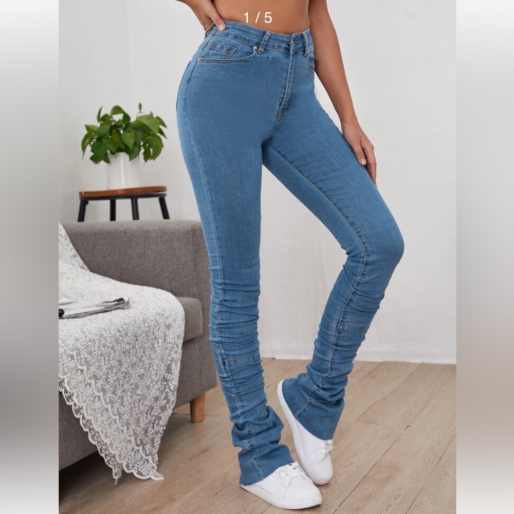 💥💥Sale💥💥NWOT SHEIN High Waist Stacked Jeans Size 4/ Small